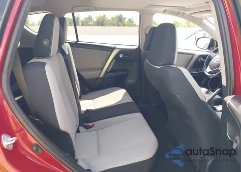 2018 Toyota Rav4 Xle from USA, damaged, VIN JTMWFREV1JD113984